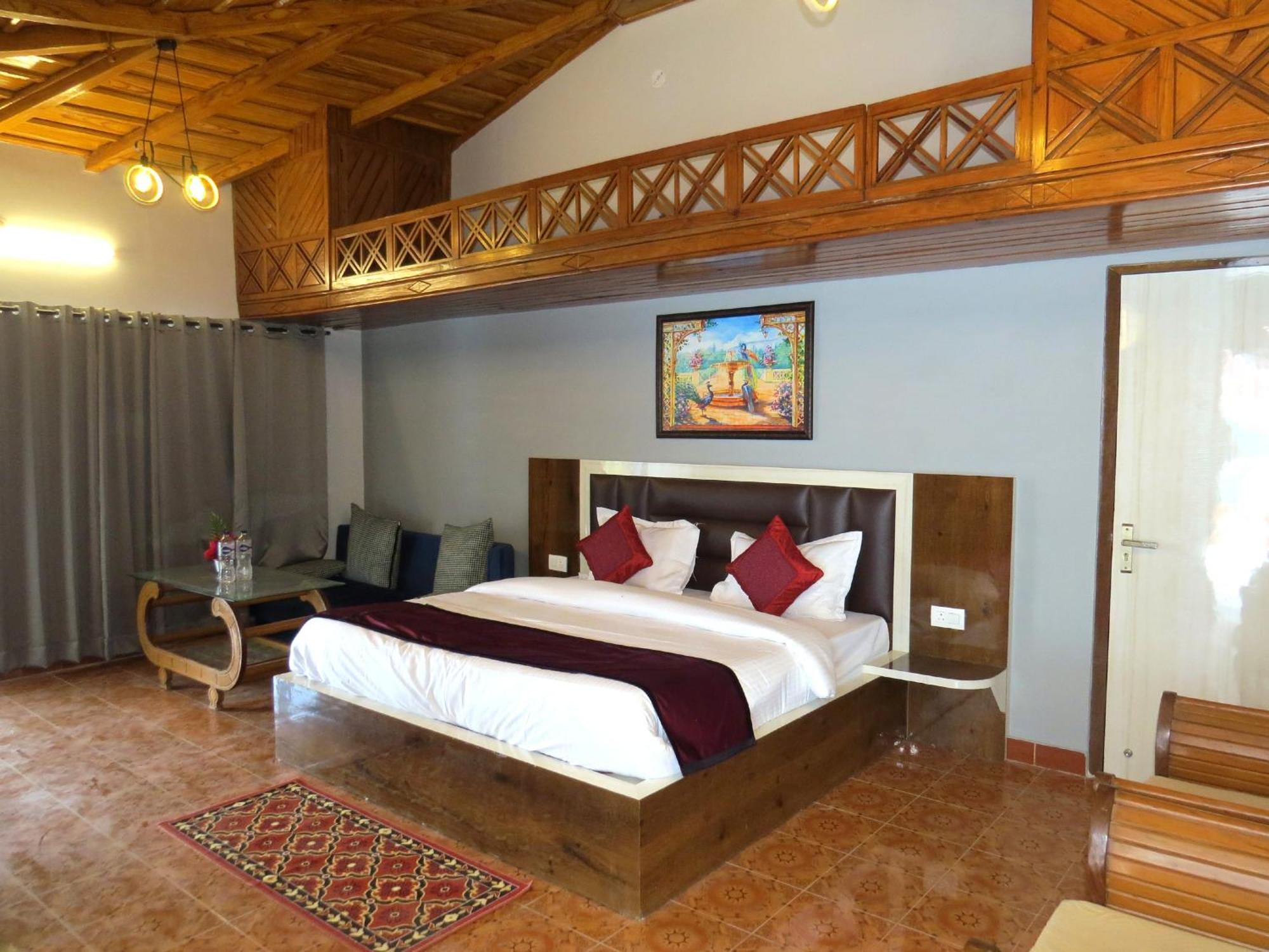 Hotel Haya Palace Nainital Exteriör bild
